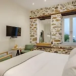 1844 Syros Affittacamere 4*