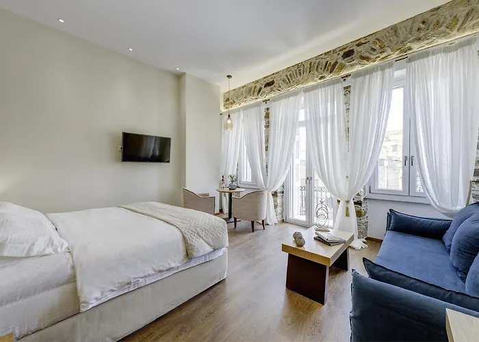 Guest house 1844 Syros