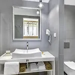 게스트하우스 1844 Syros 4*