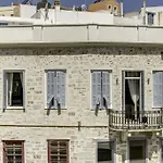 게스트하우스 1844 Syros 4*