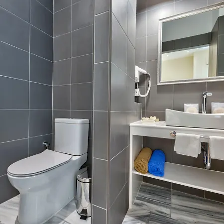 1844 Syros Гостевой дом Эрмуполис