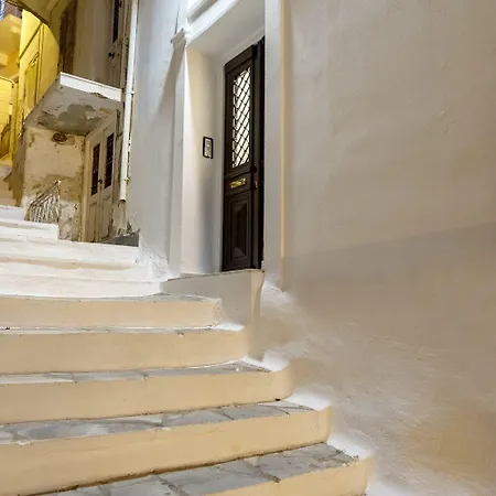 1844 Syros Gasthof 4*